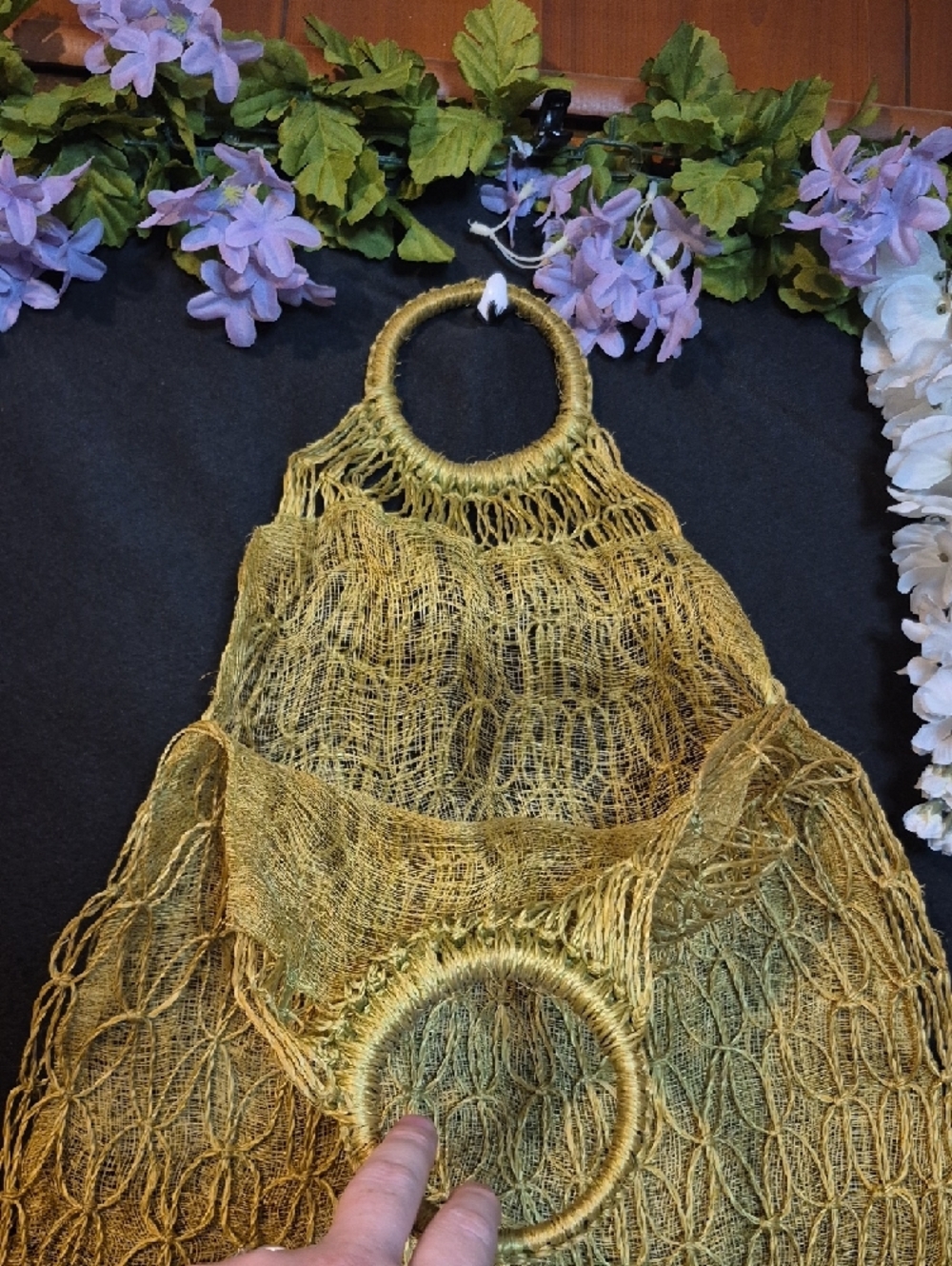 Handmade Pea Green Macrame Tote with Round Handles - Picture 2 of 4